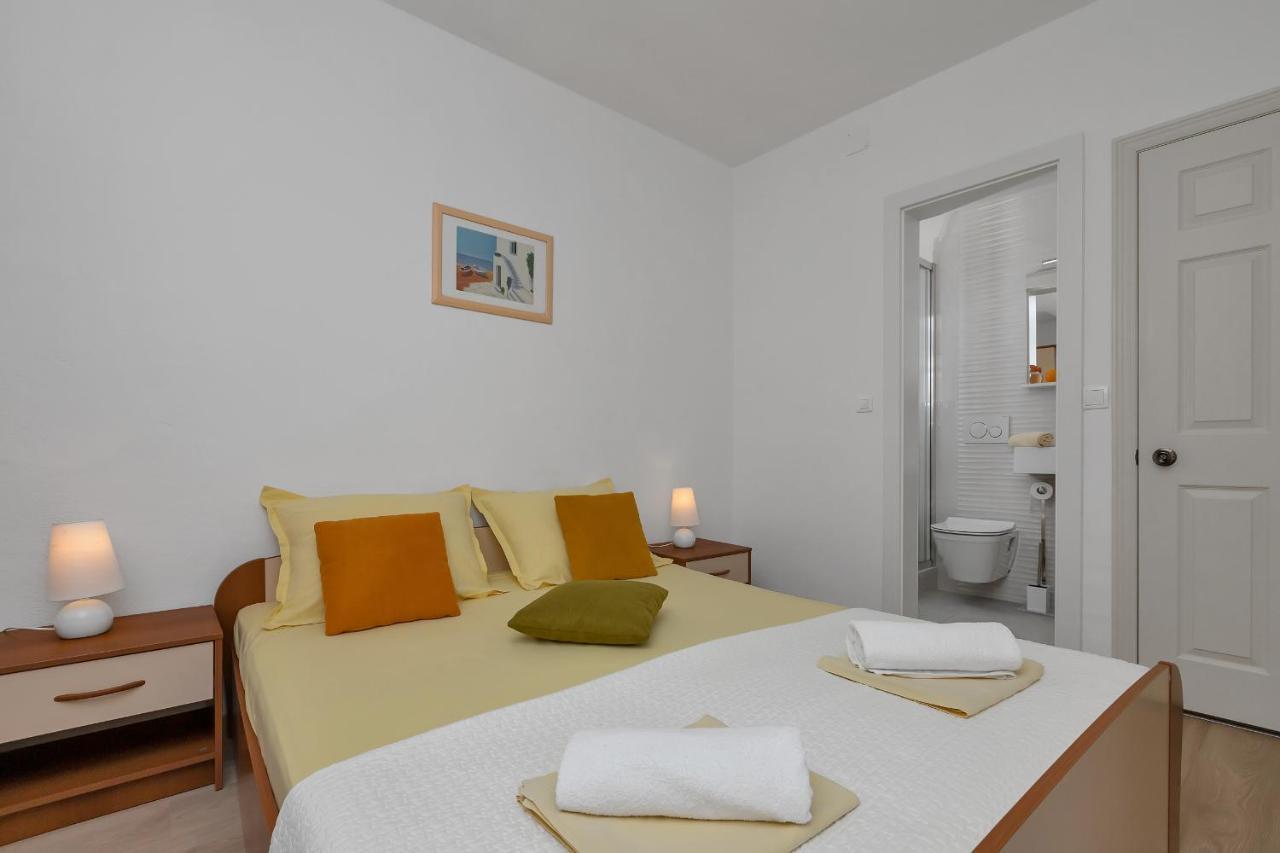 Apartments Marija Tucepi Exterior photo