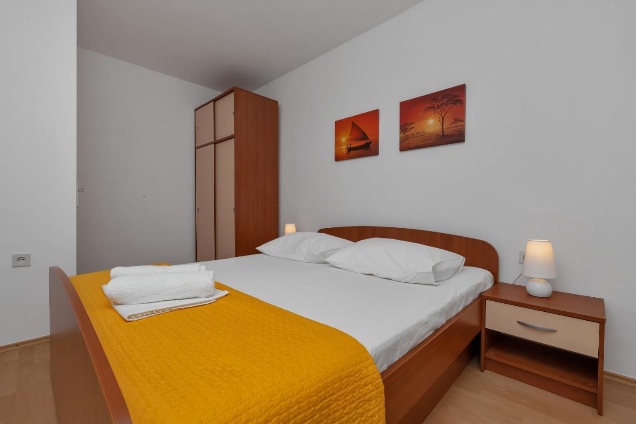 Apartments Marija Tucepi Exterior photo
