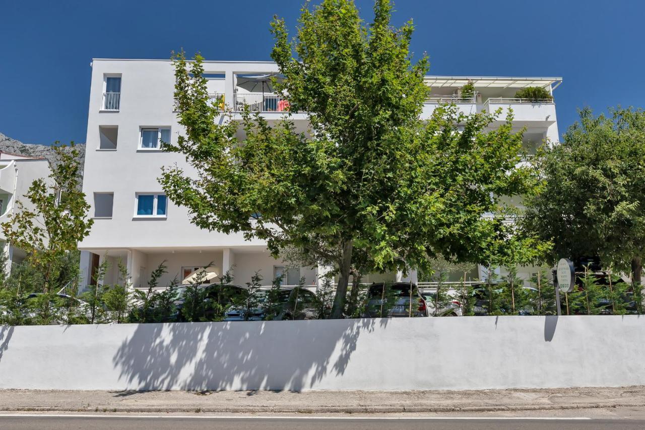 Apartments Marija Tucepi Exterior photo